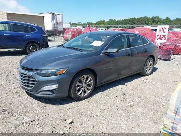 1G1ZD5ST2KF138857 2019 CHEVROLET MALIBU - Image 2