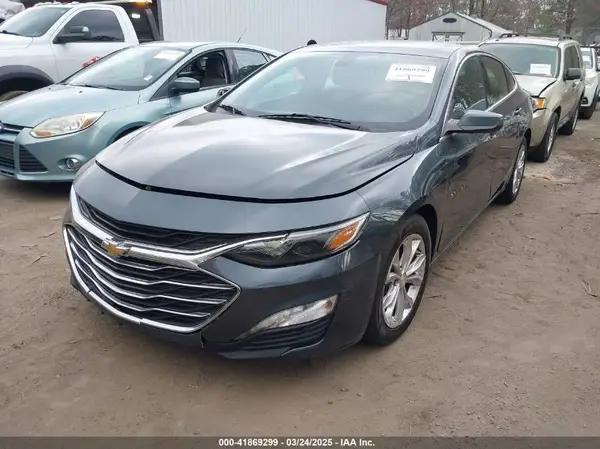 1G1ZD5ST2KF139040 2019 CHEVROLET MALIBU - Image 2