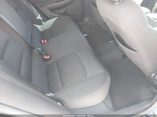 1G1ZD5ST2KF139135 2019 CHEVROLET MALIBU - Image 8
