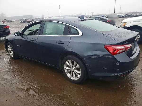 1G1ZD5ST2KF141600 2019 CHEVROLET MALIBU - Image 2