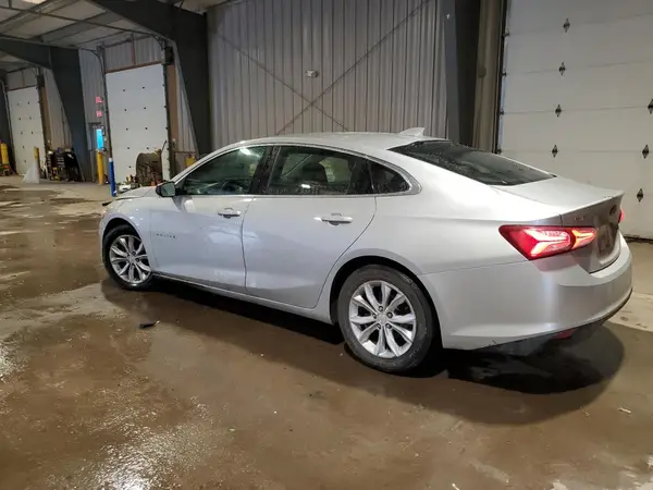 1G1ZD5ST2KF156727 2019 CHEVROLET MALIBU - Image 2