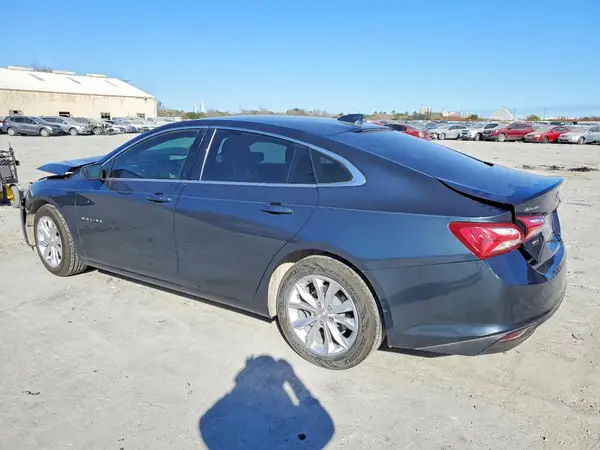 1G1ZD5ST2KF157666 2019 CHEVROLET MALIBU - Image 2