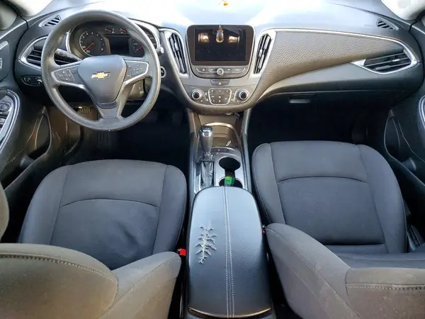 1G1ZD5ST2KF158509 2019 CHEVROLET MALIBU - Image 8