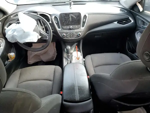 1G1ZD5ST2KF158932 2019 CHEVROLET MALIBU - Image 8