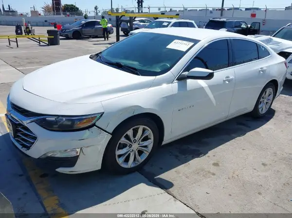 1G1ZD5ST2KF159837 2019 CHEVROLET MALIBU - Image 2