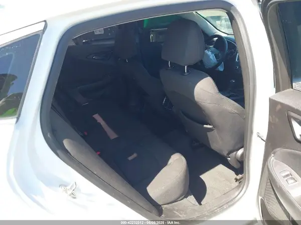 1G1ZD5ST2KF159837 2019 CHEVROLET MALIBU - Image 8