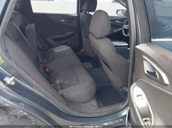1G1ZD5ST2KF161460 2019 CHEVROLET MALIBU - Image 8
