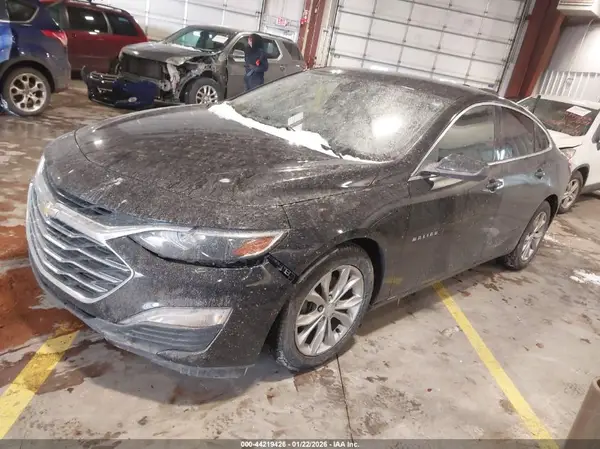 1G1ZD5ST2KF168926 2019 CHEVROLET MALIBU - Image 2