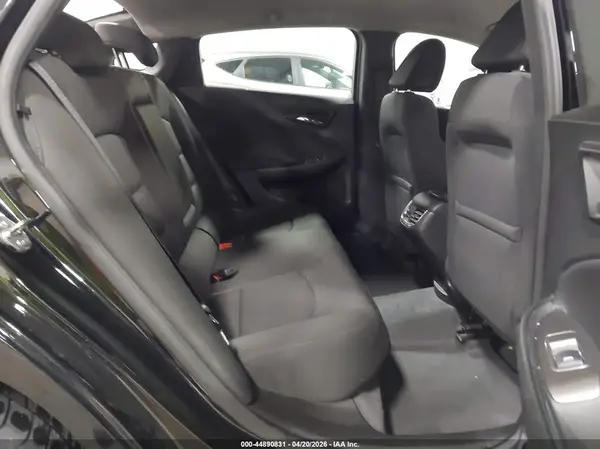 1G1ZD5ST2KF169039 2019 CHEVROLET MALIBU - Image 8