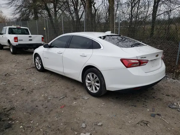 1G1ZD5ST2KF169624 2019 CHEVROLET MALIBU - Image 2