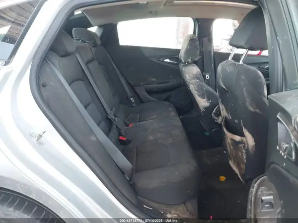 1G1ZD5ST2KF175181 2019 CHEVROLET MALIBU - Image 8
