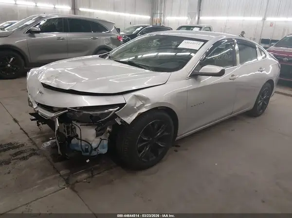 1G1ZD5ST2KF179828 2019 CHEVROLET MALIBU - Image 2