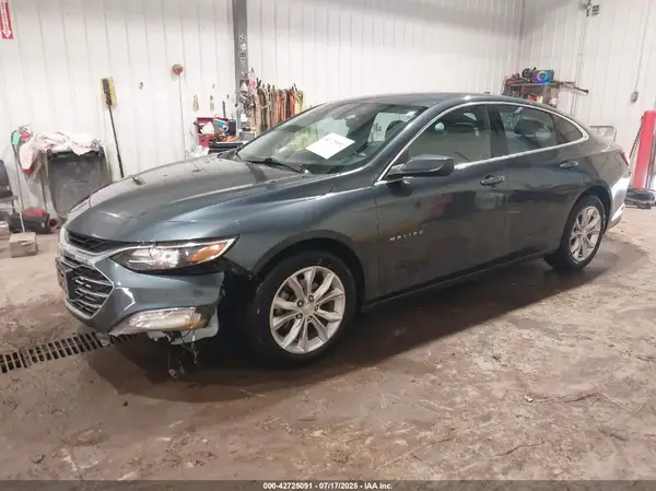 1G1ZD5ST2KF196354 2019 CHEVROLET MALIBU - Image 2