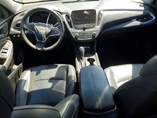 1G1ZD5ST2KF209328 2019 CHEVROLET MALIBU - Image 8