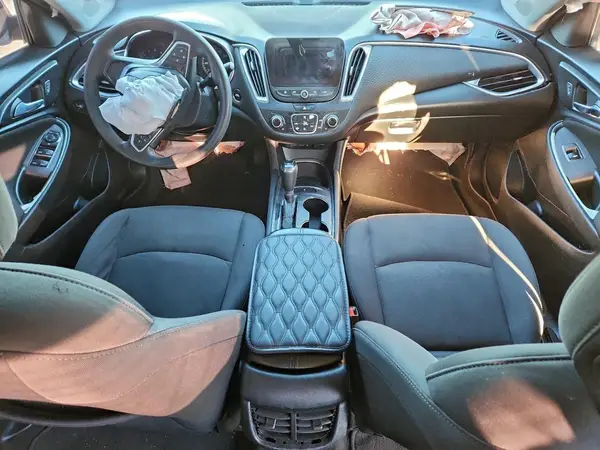 1G1ZD5ST2KF214044 2019 CHEVROLET MALIBU - Image 8