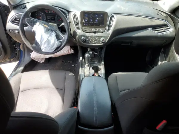 1G1ZD5ST2KF227165 2019 CHEVROLET MALIBU - Image 8