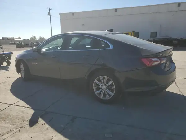 1G1ZD5ST2LF012788 2020 CHEVROLET MALIBU - Image 2