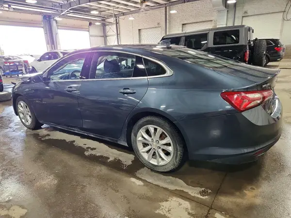 1G1ZD5ST2LF017876 2020 CHEVROLET MALIBU - Image 2
