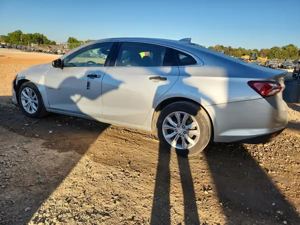 1G1ZD5ST2LF028604 2020 CHEVROLET MALIBU - Image 2