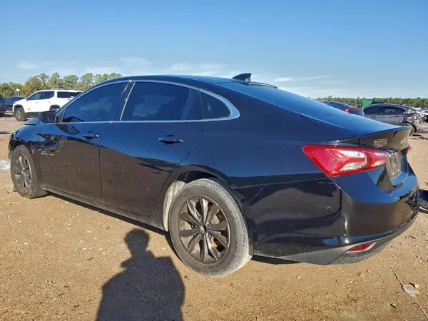 1G1ZD5ST2LF044057 2020 CHEVROLET MALIBU - Image 2