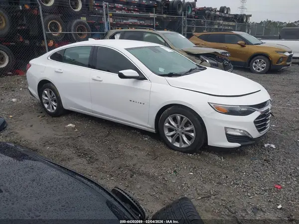 1G1ZD5ST2LF055575 2020 CHEVROLET MALIBU - Image 1