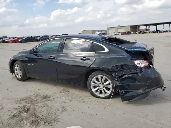 1G1ZD5ST2LF082050 2020 CHEVROLET MALIBU - Image 2