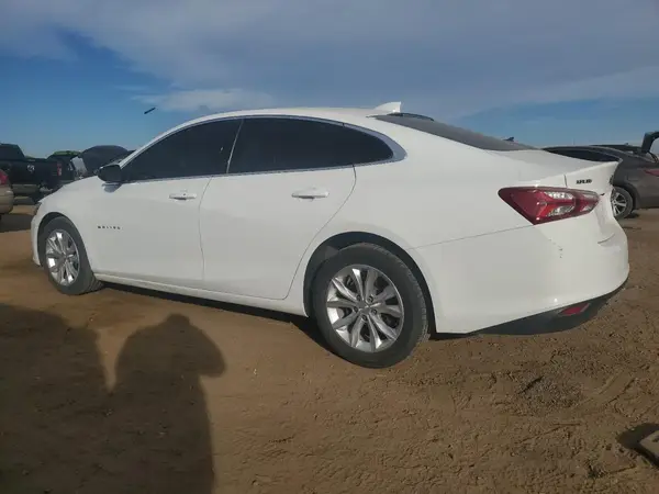1G1ZD5ST2LF092237 2020 CHEVROLET MALIBU - Image 2