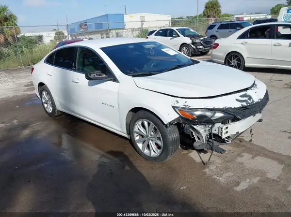 1G1ZD5ST2LF093470 2020 CHEVROLET MALIBU - Image 1