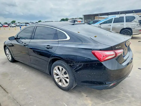1G1ZD5ST2LF095445 2020 CHEVROLET MALIBU - Image 2