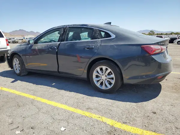 1G1ZD5ST2LF103477 2020 CHEVROLET MALIBU - Image 2