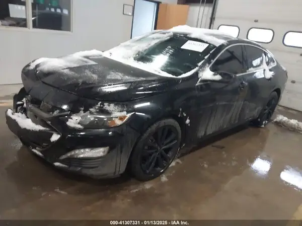 1G1ZD5ST2LF142375 2020 CHEVROLET MALIBU - Image 2