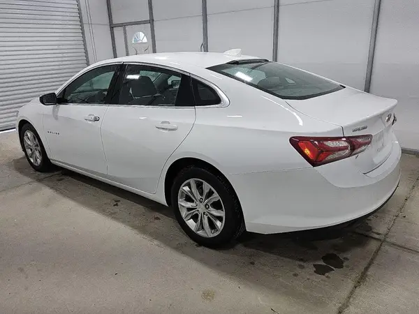 1G1ZD5ST2MF001906 2021 CHEVROLET MALIBU - Image 2
