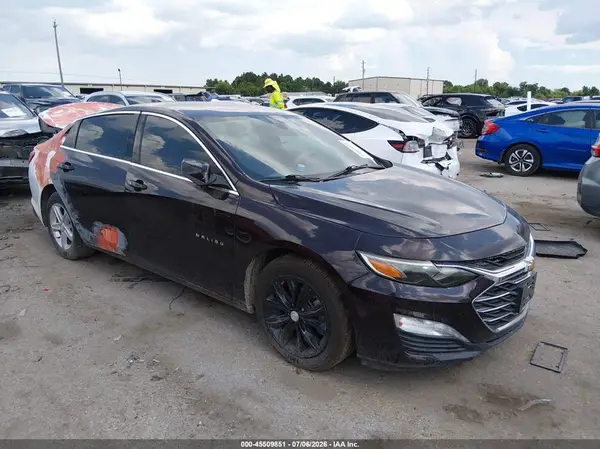 1G1ZD5ST2MF004563 2021 CHEVROLET MALIBU - Image 1
