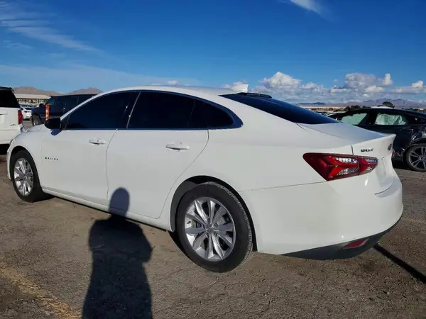 1G1ZD5ST2NF118323 2022 CHEVROLET MALIBU - Image 2