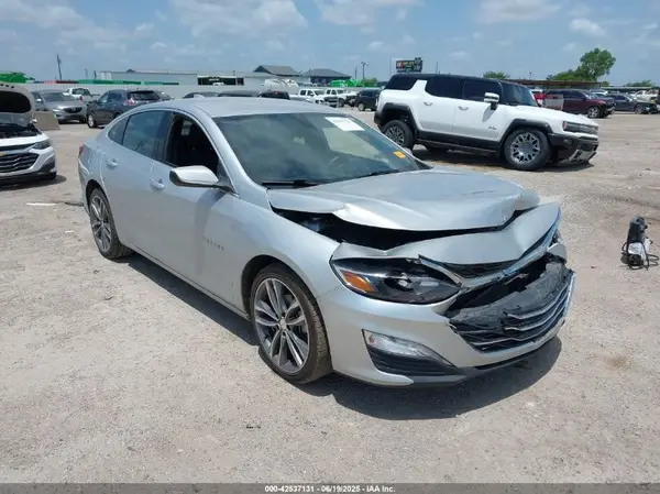 1G1ZD5ST2NF149717 2022 CHEVROLET MALIBU - Image 1