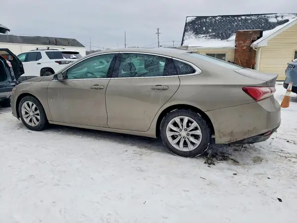 1G1ZD5ST2NF170017 2022 CHEVROLET MALIBU - Image 2