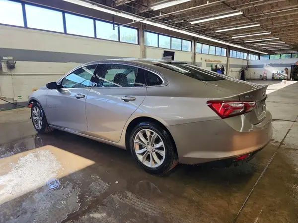 1G1ZD5ST2NF180367 2022 CHEVROLET MALIBU - Image 2