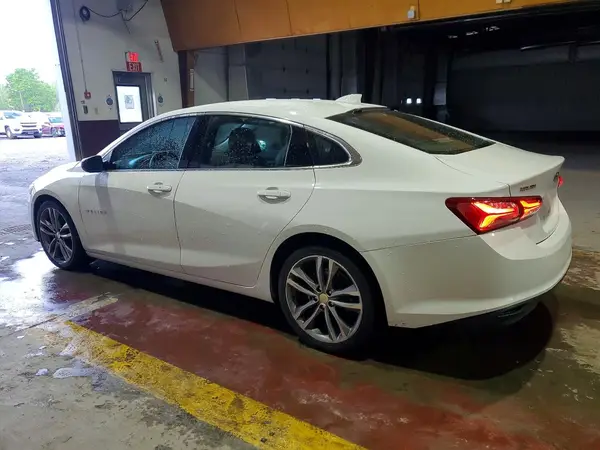 1G1ZD5ST2NF180529 2022 CHEVROLET MALIBU - Image 2
