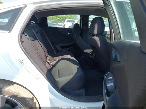 1G1ZD5ST2PF162390 2023 CHEVROLET MALIBU - Image 8