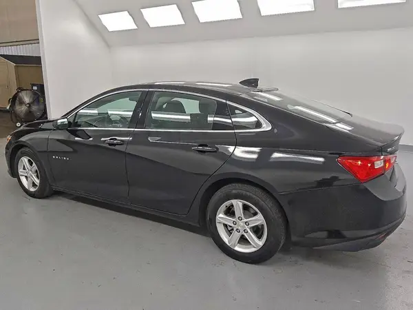 1G1ZD5ST2PF175690 2023 CHEVROLET MALIBU - Image 2