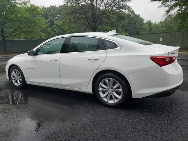 1G1ZD5ST2PF181604 2023 CHEVROLET MALIBU - Image 2