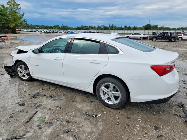 1G1ZD5ST2RF128016 2024 CHEVROLET MALIBU - Image 2