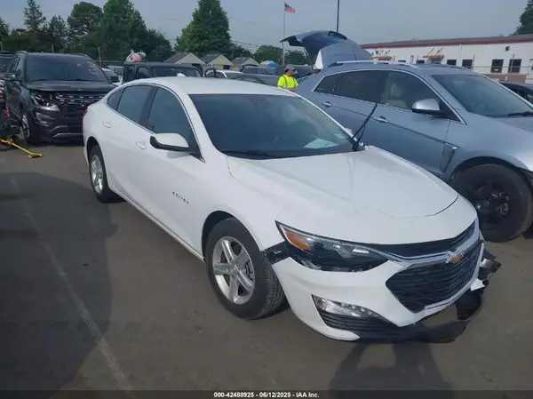 1G1ZD5ST2RF226088 2024 CHEVROLET MALIBU - Image 1