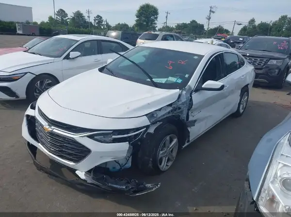 1G1ZD5ST2RF226088 2024 CHEVROLET MALIBU - Image 2