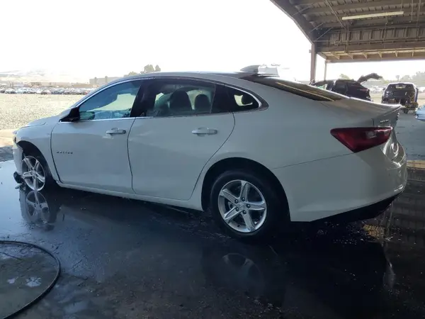1G1ZD5ST2RF250245 2024 CHEVROLET MALIBU - Image 2