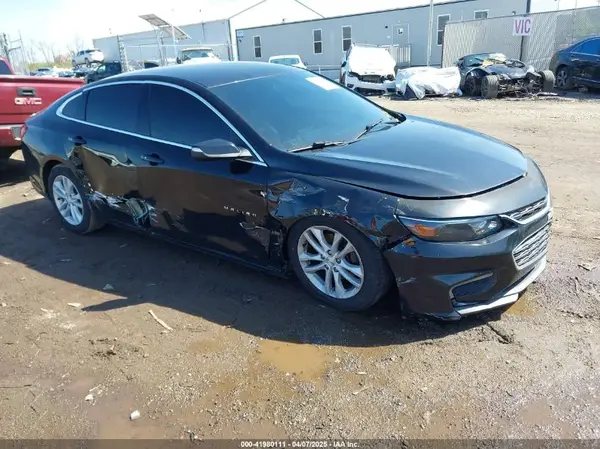 1G1ZD5ST3JF102089 2018 CHEVROLET MALIBU - Image 1