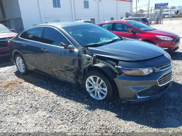 1G1ZD5ST3JF103582 2018 CHEVROLET MALIBU - Image 1