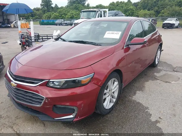 1G1ZD5ST3JF107129 2018 CHEVROLET MALIBU - Image 2