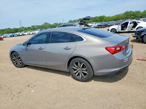 1G1ZD5ST3JF111990 2018 CHEVROLET MALIBU - Image 2