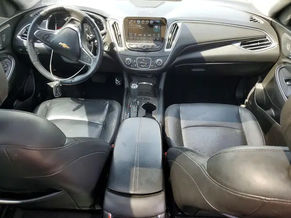 1G1ZD5ST3JF111990 2018 CHEVROLET MALIBU - Image 8